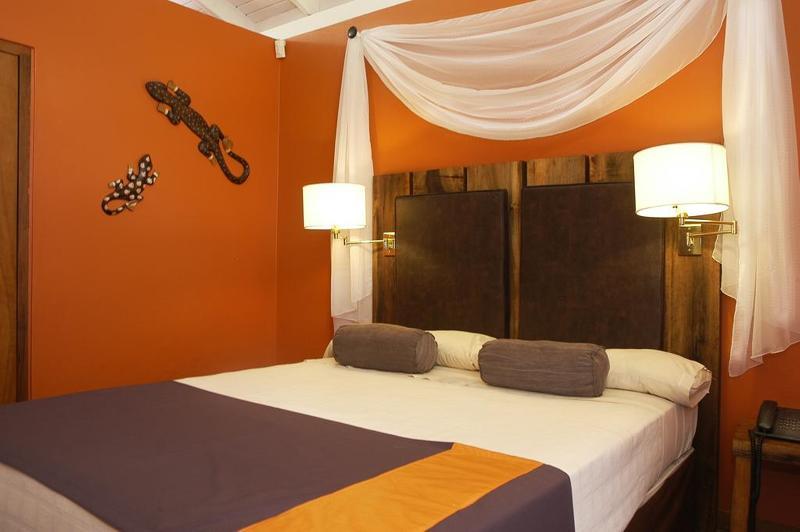 Raices Amambai Lodges Пуерто Игуасу Екстериор снимка