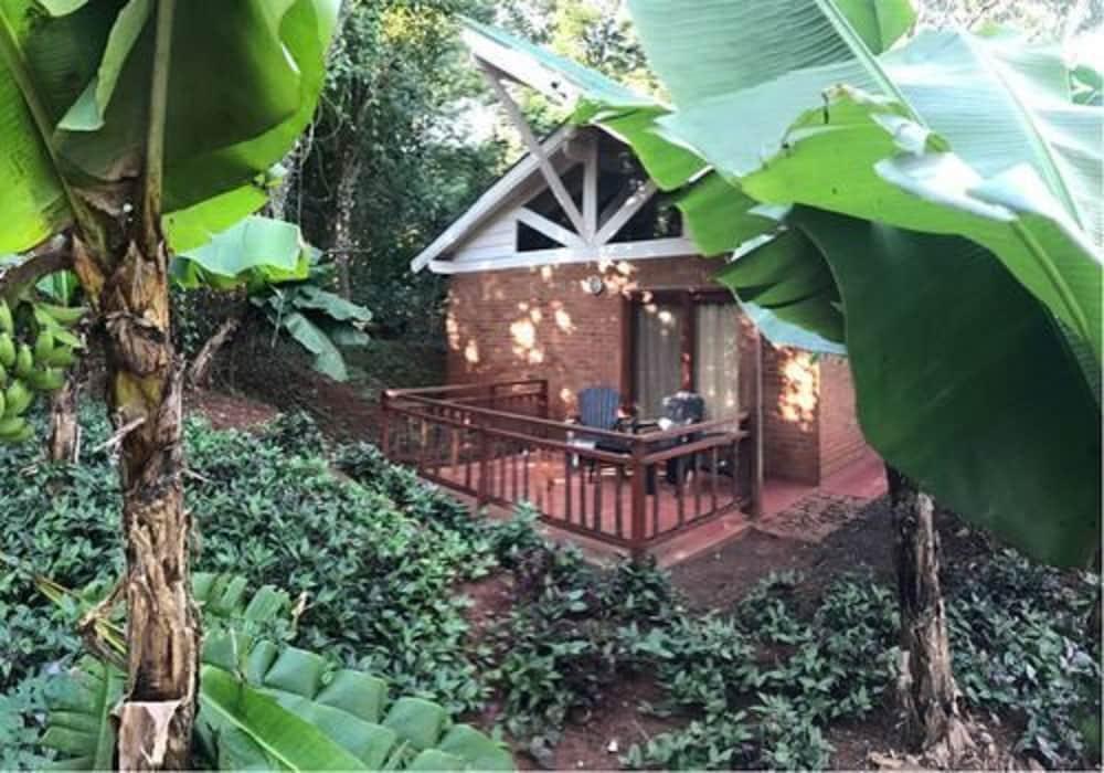 Raices Amambai Lodges Пуерто Игуасу Екстериор снимка